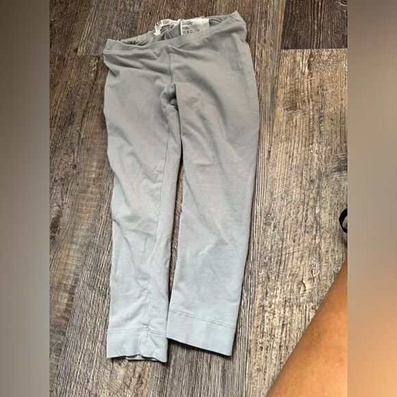 3T & 4T kid bundle shorts and leggings #15 - Picture 4 of 16